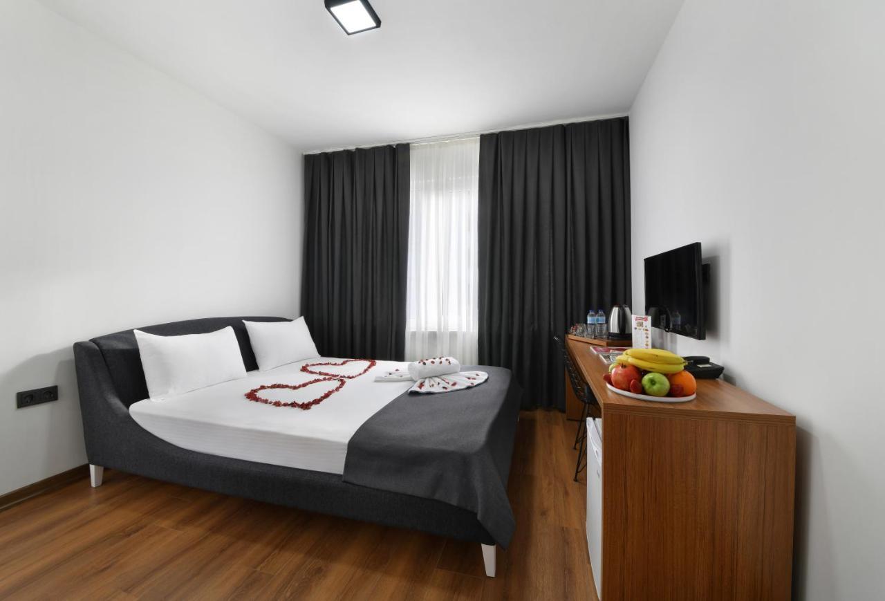 Nish Suites Atasehir Istambul Extérieur photo