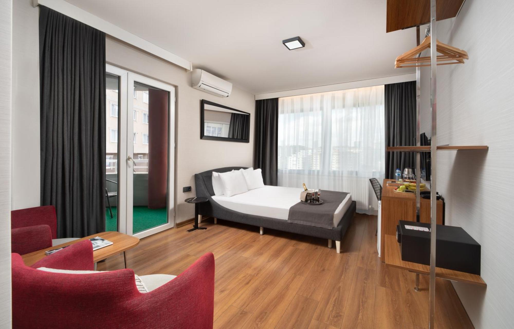 Nish Suites Atasehir Istambul Extérieur photo